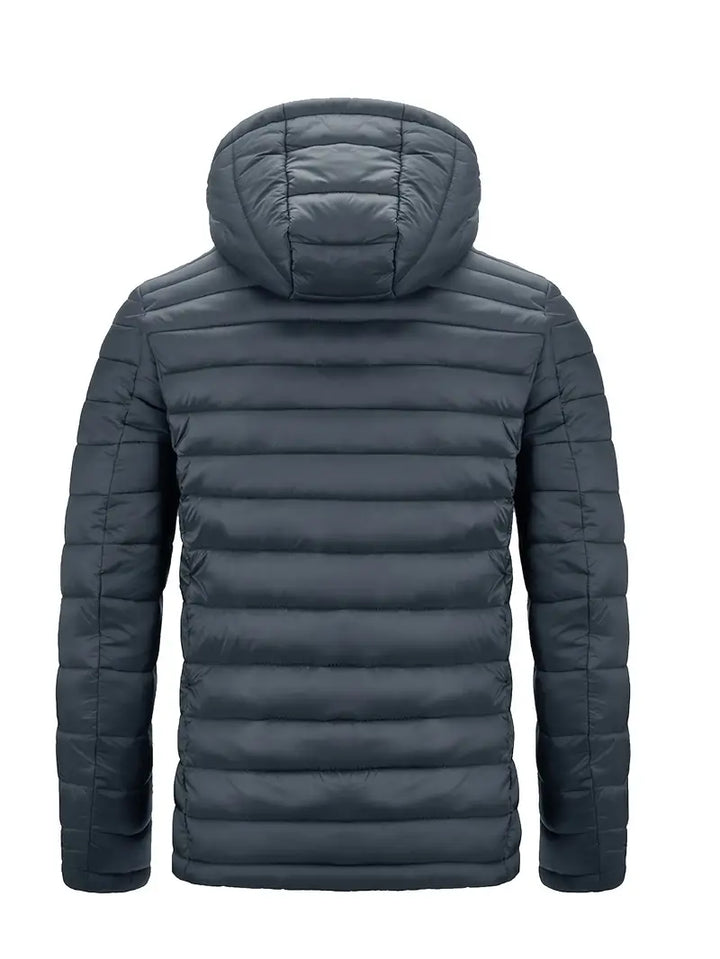 Elegant jakke med hætte