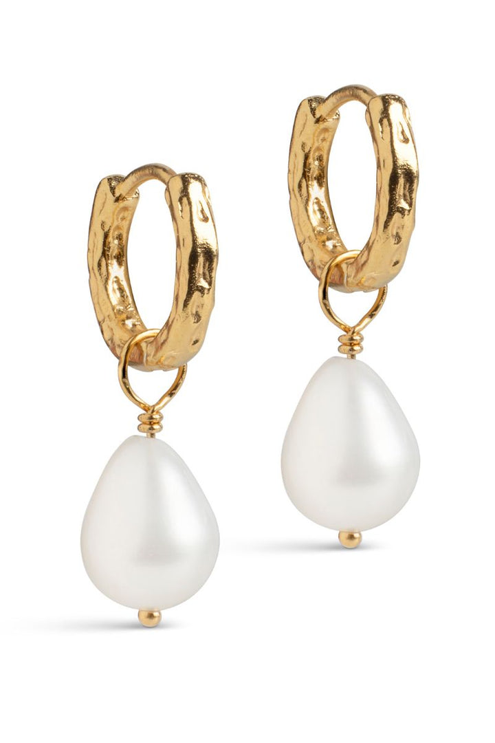 Significant Pearl | Pearls | Earrings fra Enamel