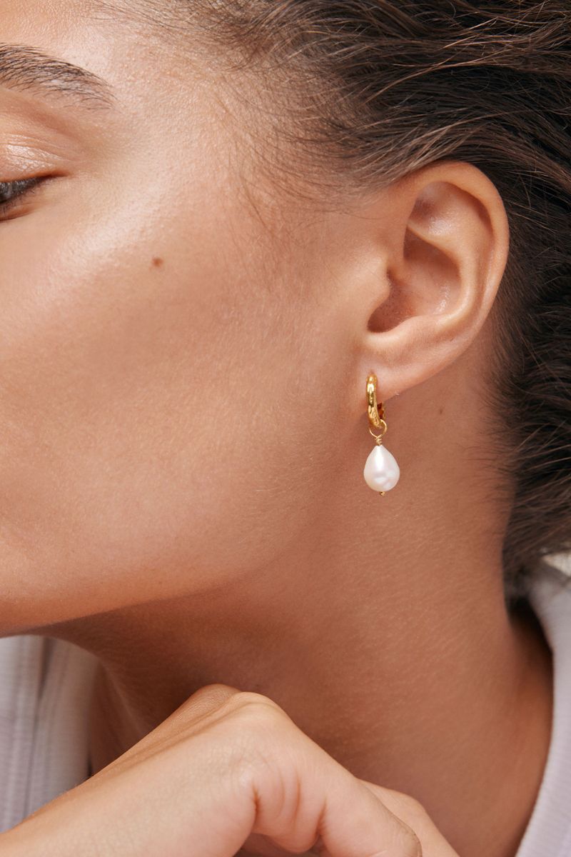 Significant Pearl | Pearls | Earrings fra Enamel
