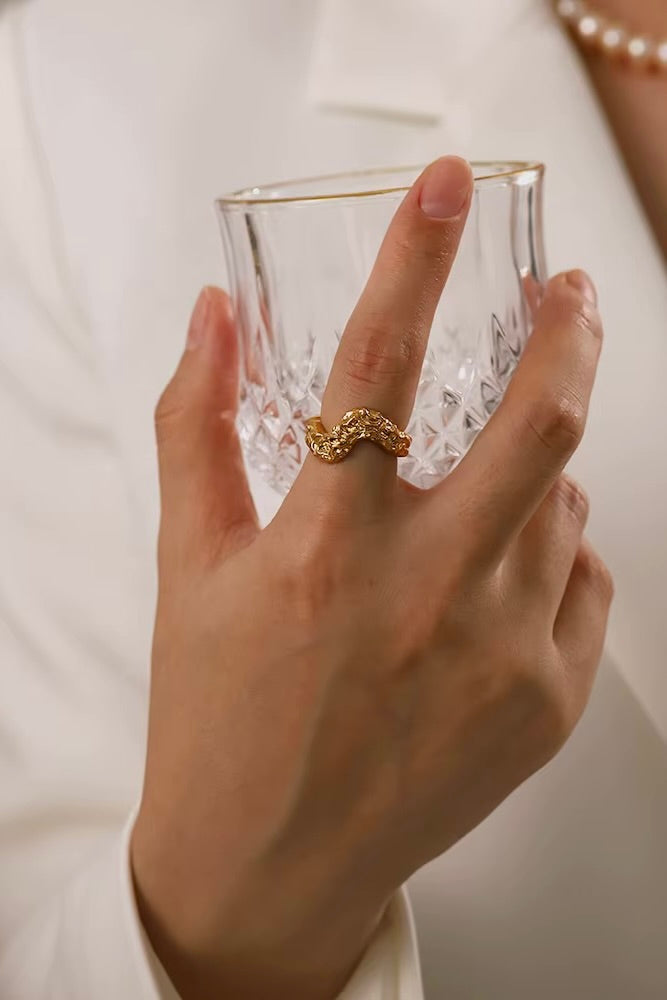 Hammered Wave Ring | Ring fra Birdsong