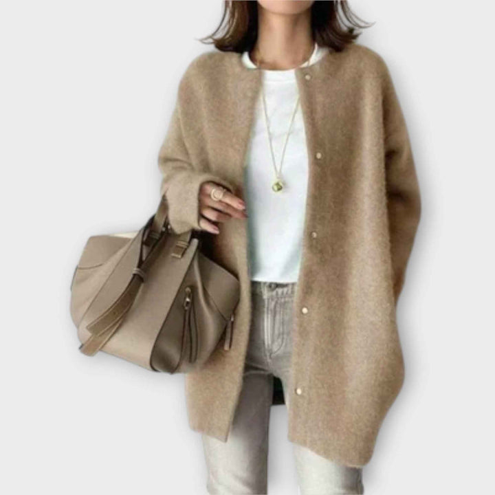 Lilly - Elegant Strikket Cardigan