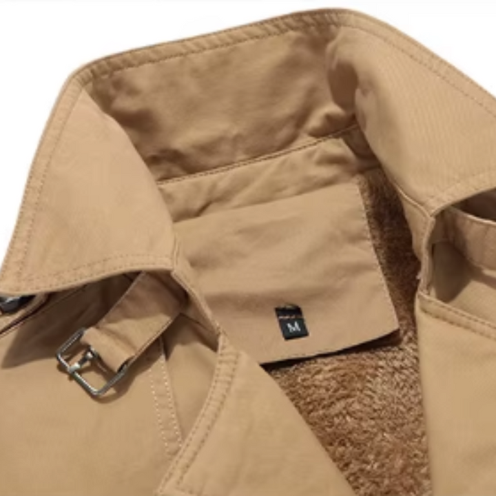 Elegant quiltet trenchcoat