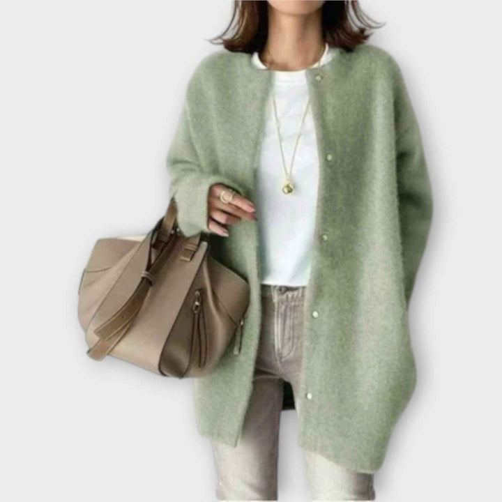 Lilly - Elegant Strikket Cardigan