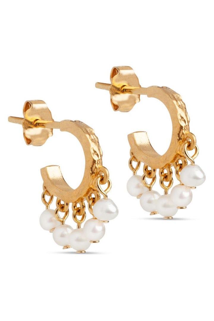 Astrid | Pearl | Earrings fra Enamel