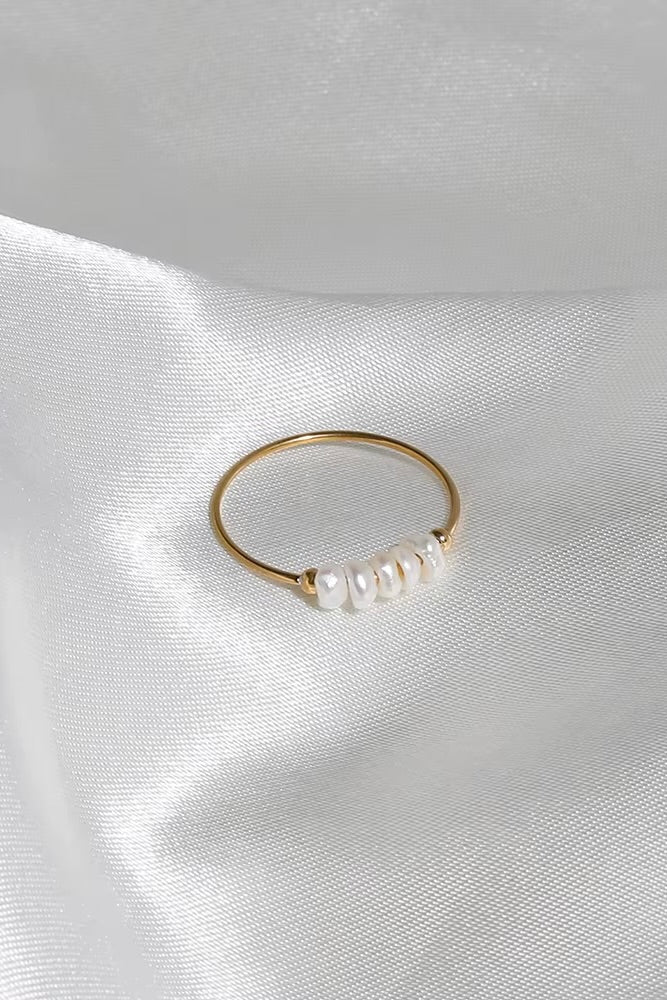 Five Pearl Ring | Ring fra Birdsong