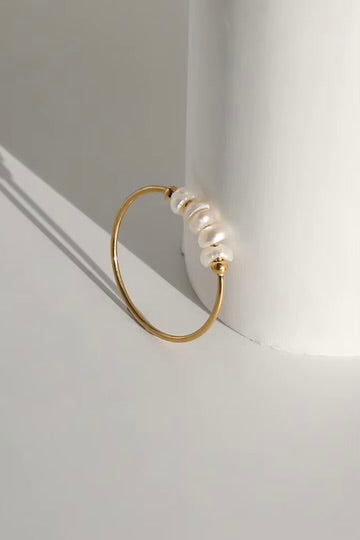 Five Pearl Ring | Ring fra Birdsong