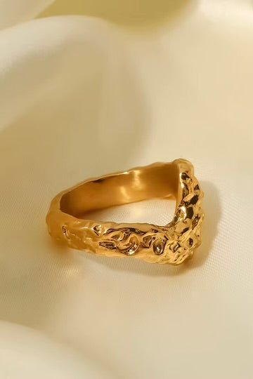 Hammered Wave Ring | Ring fra Birdsong