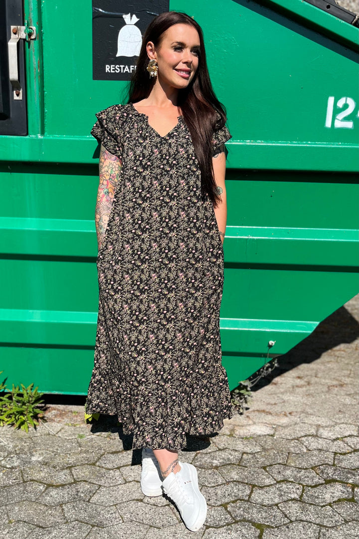 Sunrise Ming Flower Dress | Black | Kjole fra Co'couture