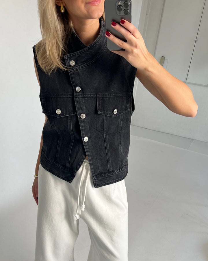 AMELIA vest, sort