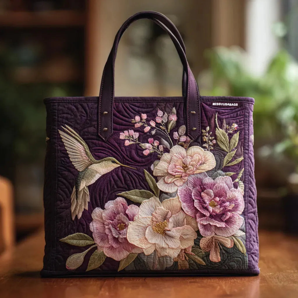 Gequilted lilla bæretaske med kolibrier og orkideer