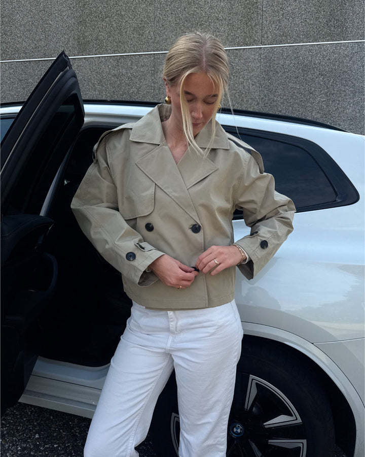 CARLIE kort trenchcoat, beige