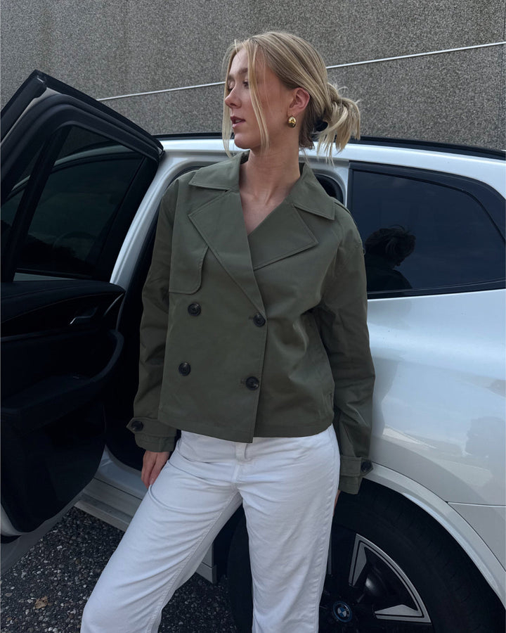 CARLIE kort trenchcoat, kaki