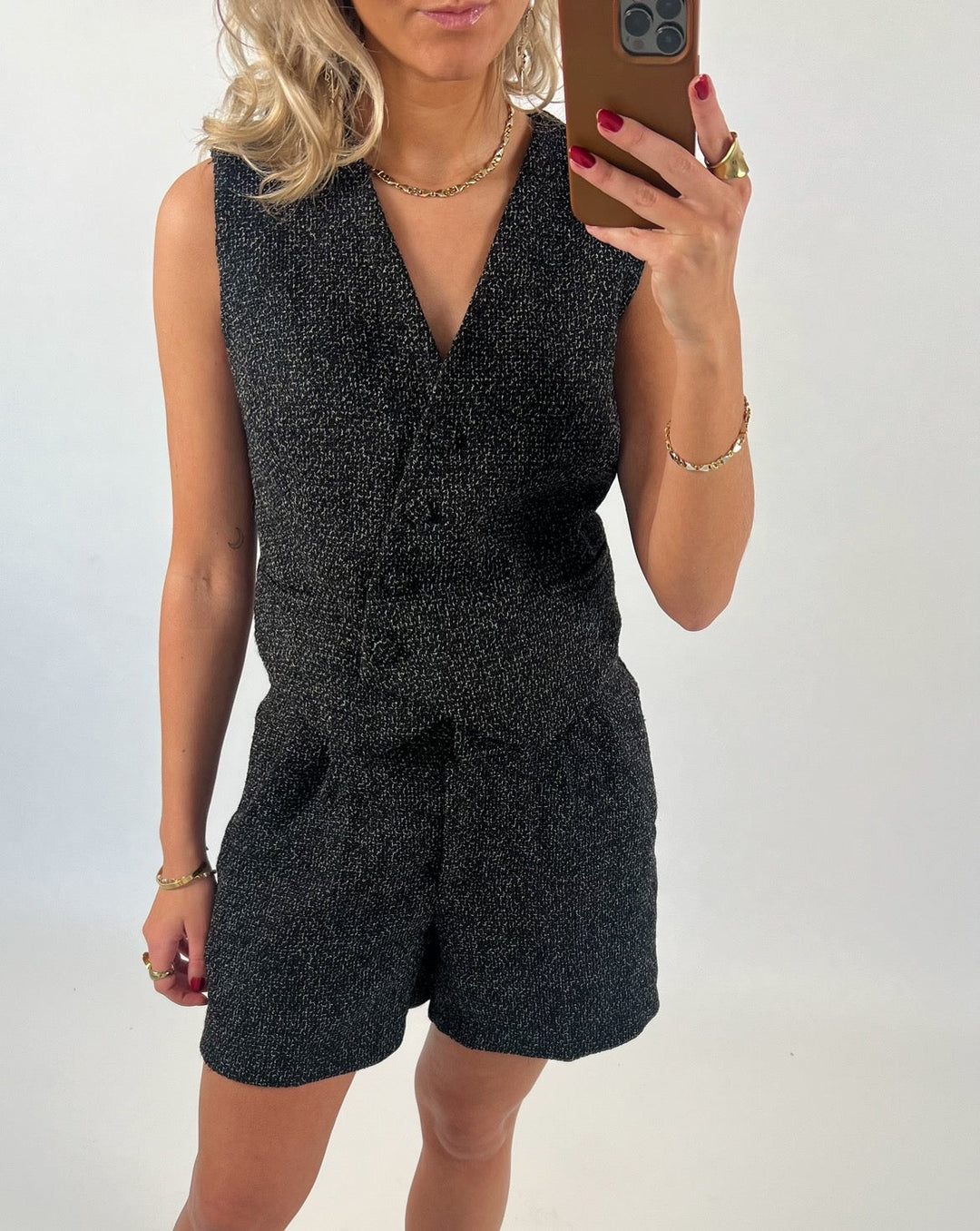 COVE vest, sort