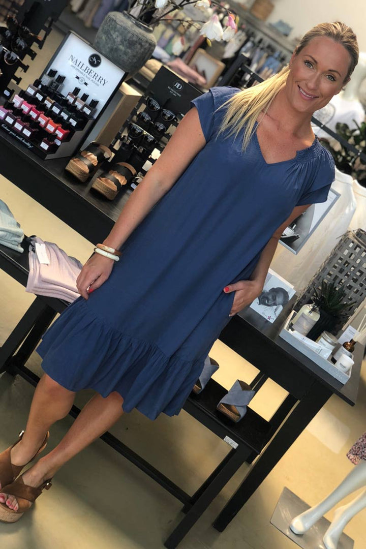 Sunrise Cropped Dress | Sky Blue | Kjole fra Co'couture