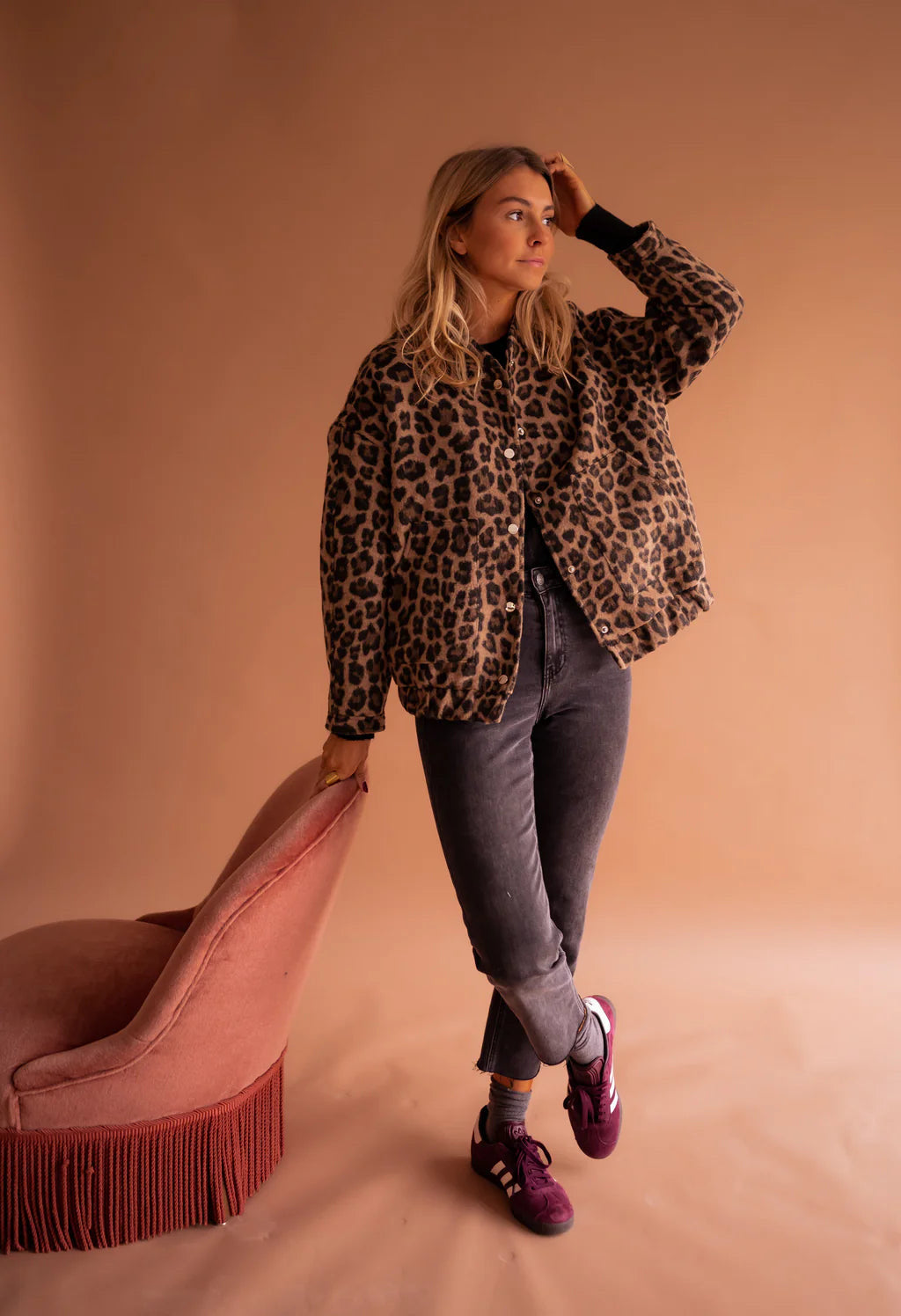 ALESSIA | Leopardjakke med Modig Stil og Alsidig Elegance
