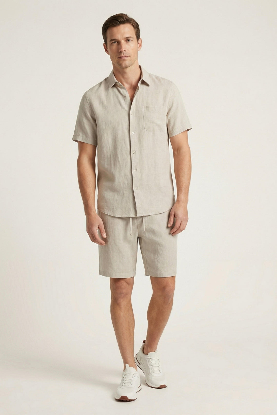 Beige Linnedragt og Shorts fra Verona