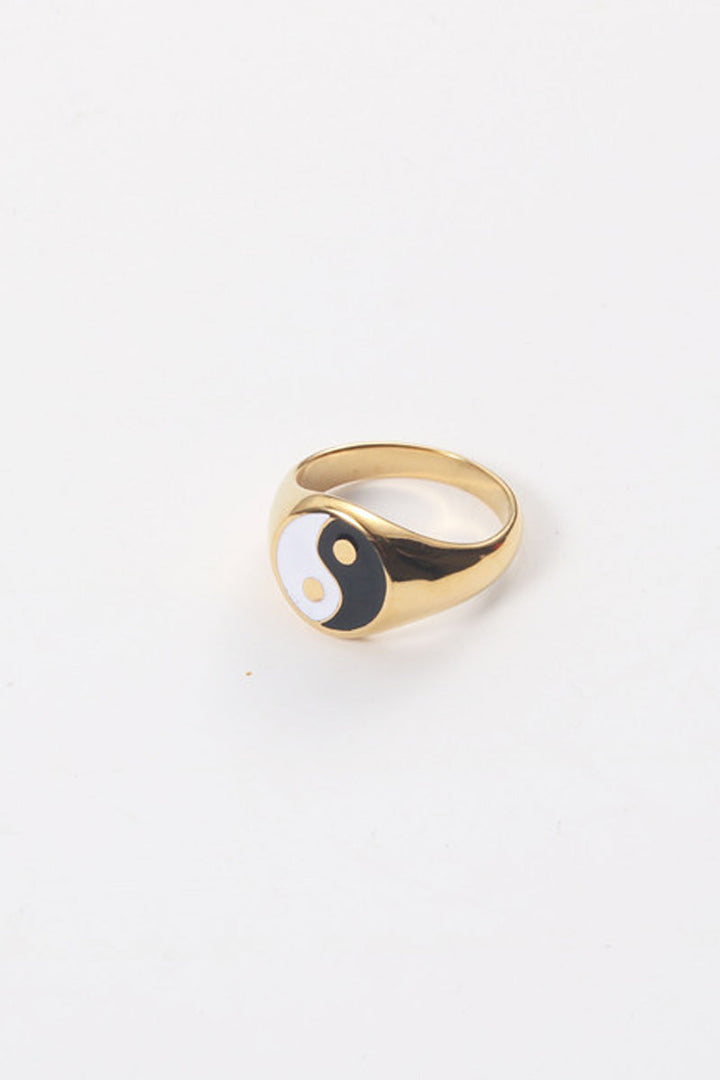 Yin Yang Ring | Black & White | Ring fra Birdsong