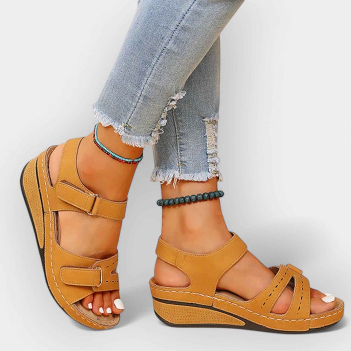 Åbne Sandaler med Stilfuldt Design