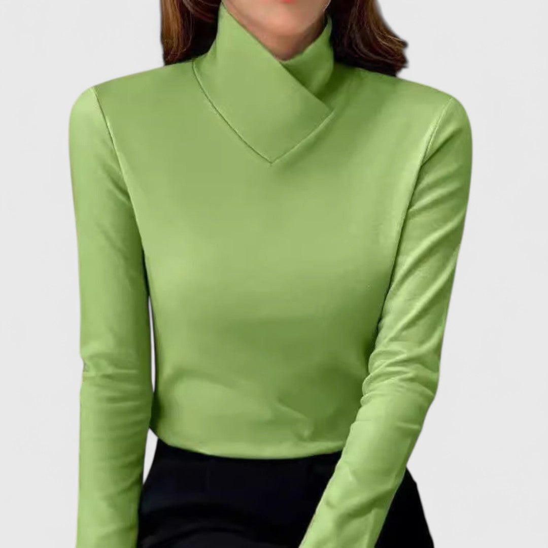 Clémence | Lys | Elegant Turtleneck