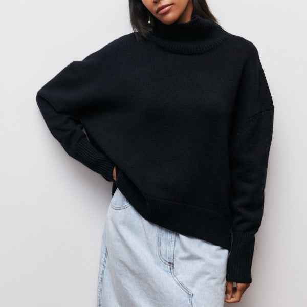 Katrielle - komfortabel sweater med høj hals