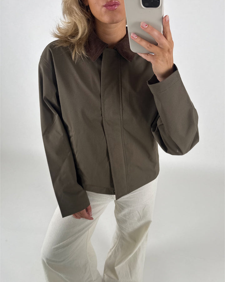 WILMA kort trenchcoat, kaki