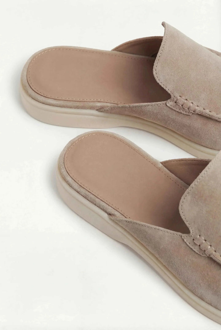 Mule Yacht i Suède Beige