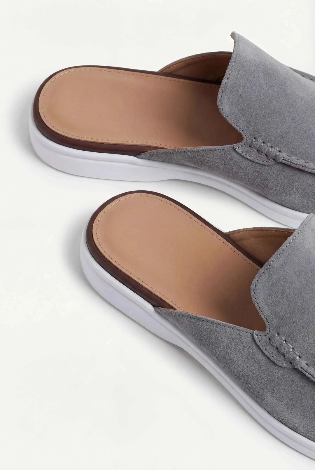 Mule Yacht i Grå Suede