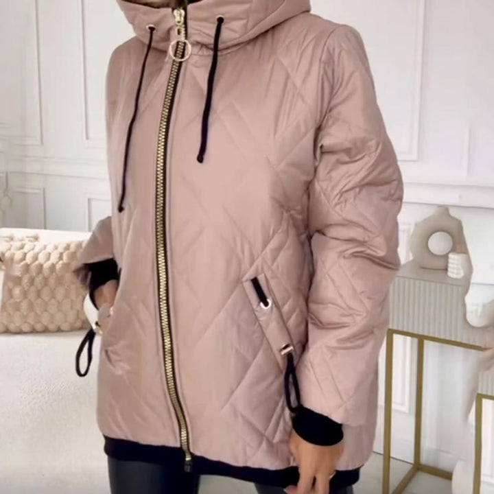 Elegant Vinterparka med Garanteret Varme og Feminint Snit til Hverdagsbrug